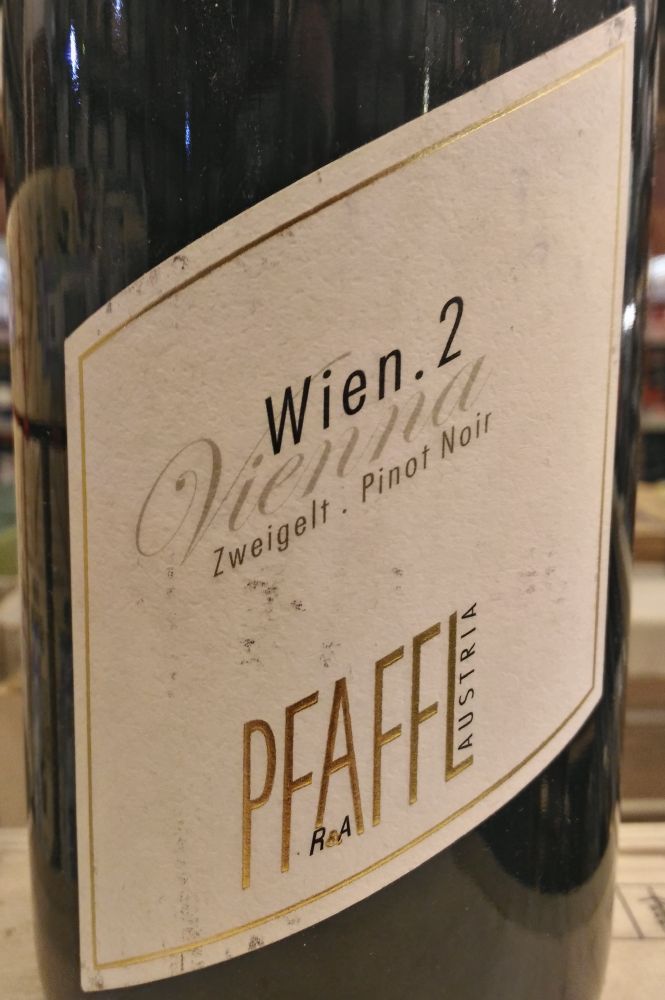 Weingut R&A PFAFFL Gmbh & Co KG Wien 2 Zweigelt Pinot Noir 2012, Основная, #5151